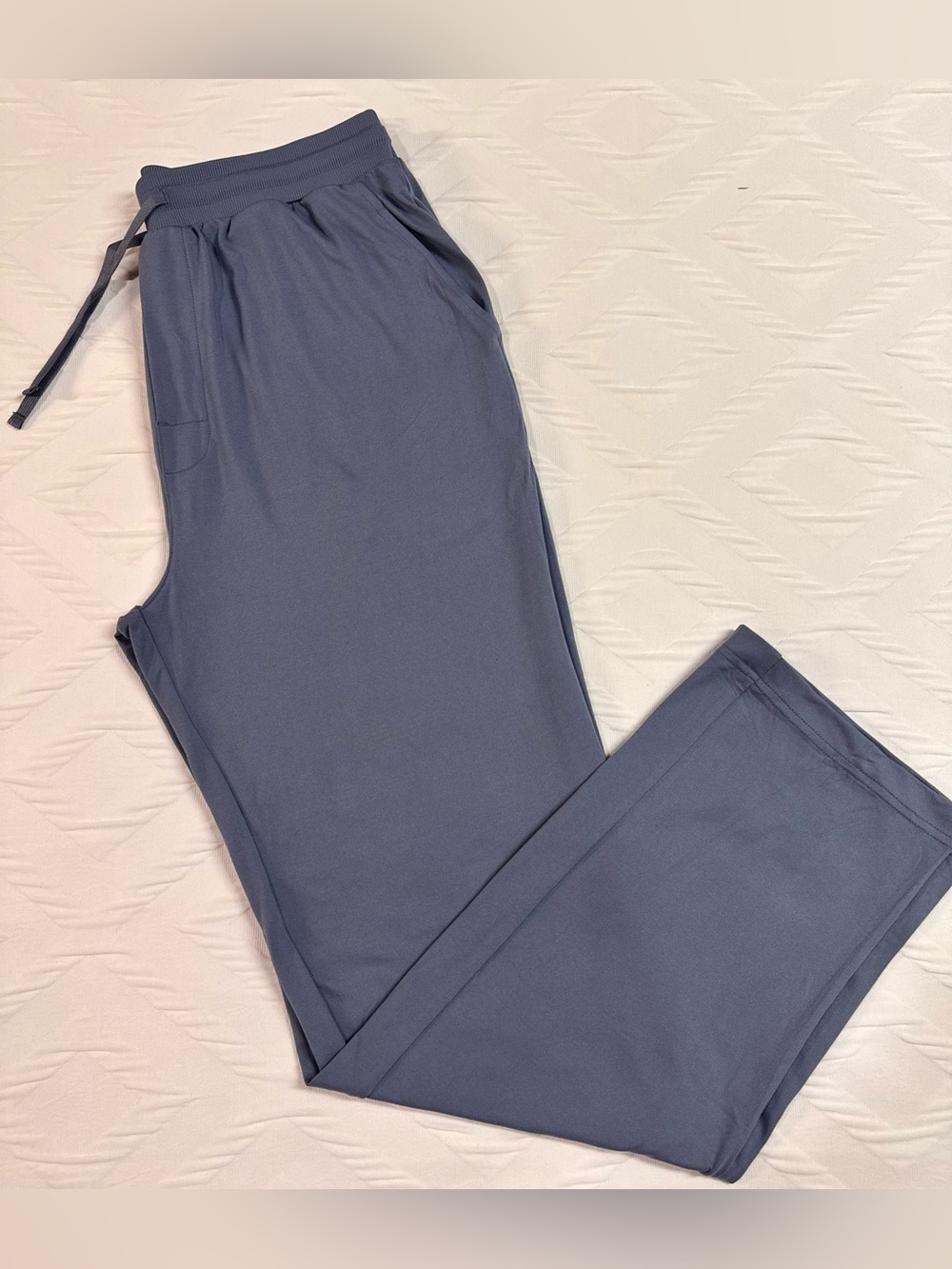 Men's Lightweight Drawstring Lounge Pants - Size M NWOT